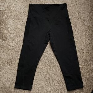 C9 Champion Capri athletic leggings